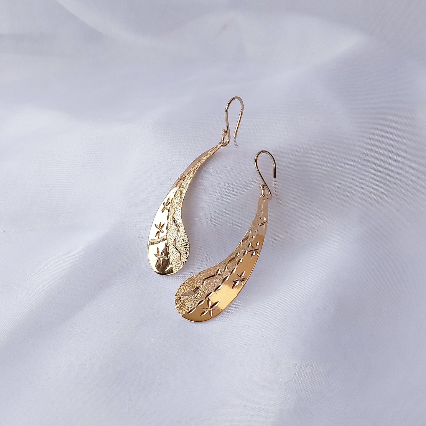 Arete Dorado Bule Diamantado