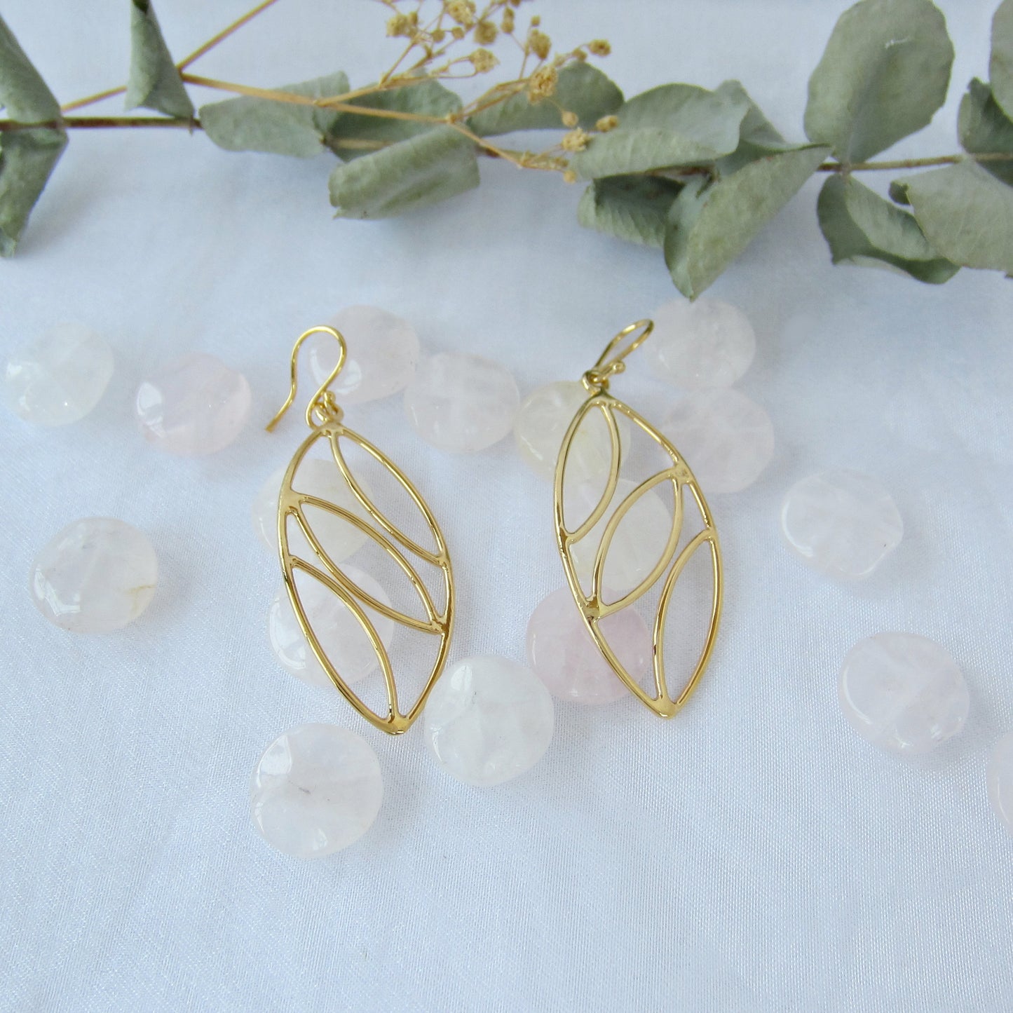 Arete Dorado Hoja Minimalista