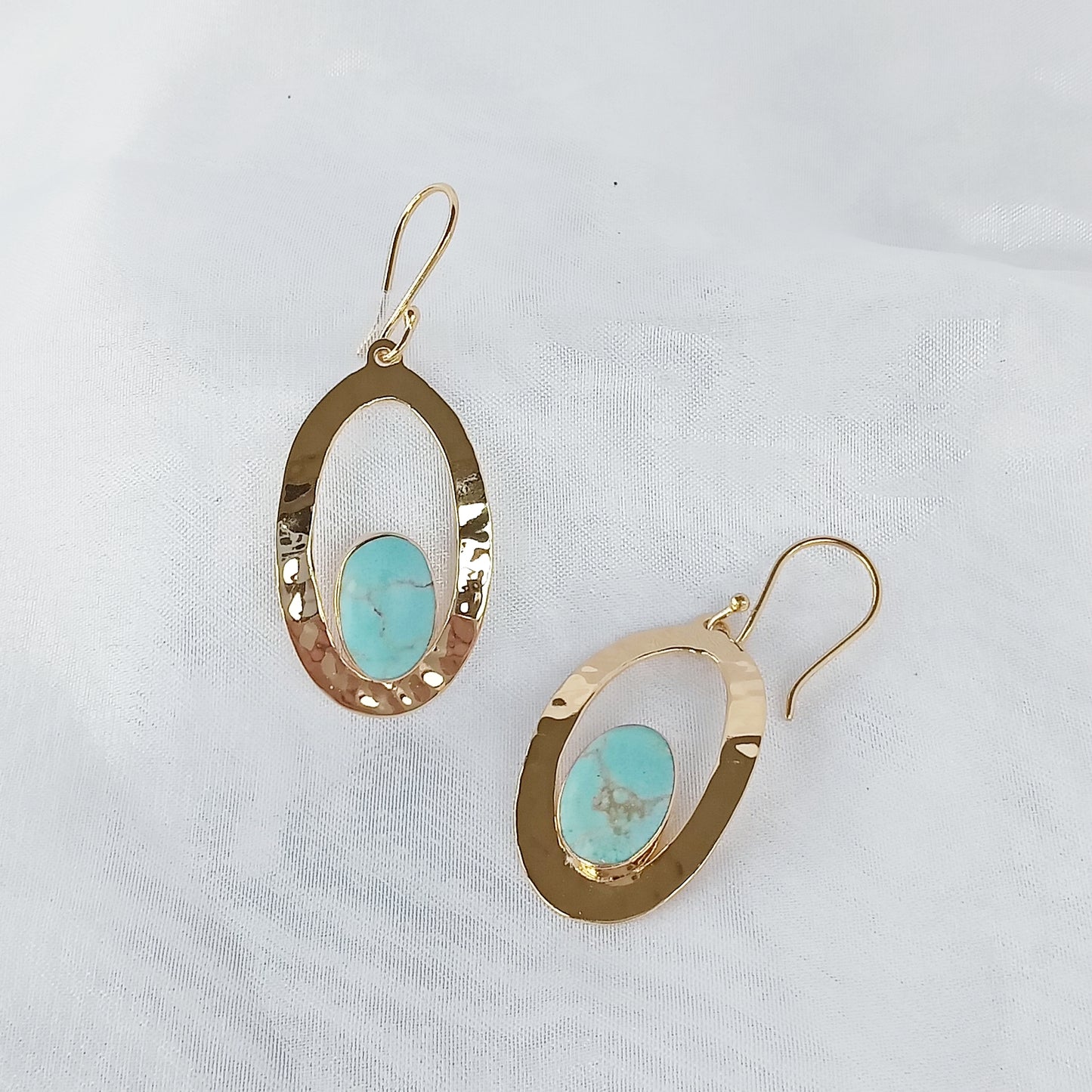 Arete Dorado Óvalo Turquesa