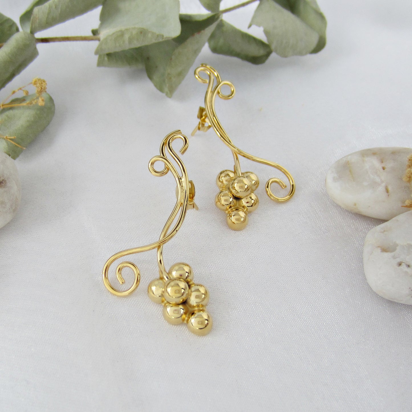 Arete Dorado Uvas