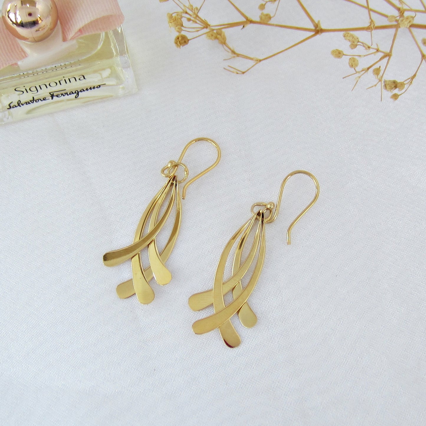 Aretes Dorados Listones