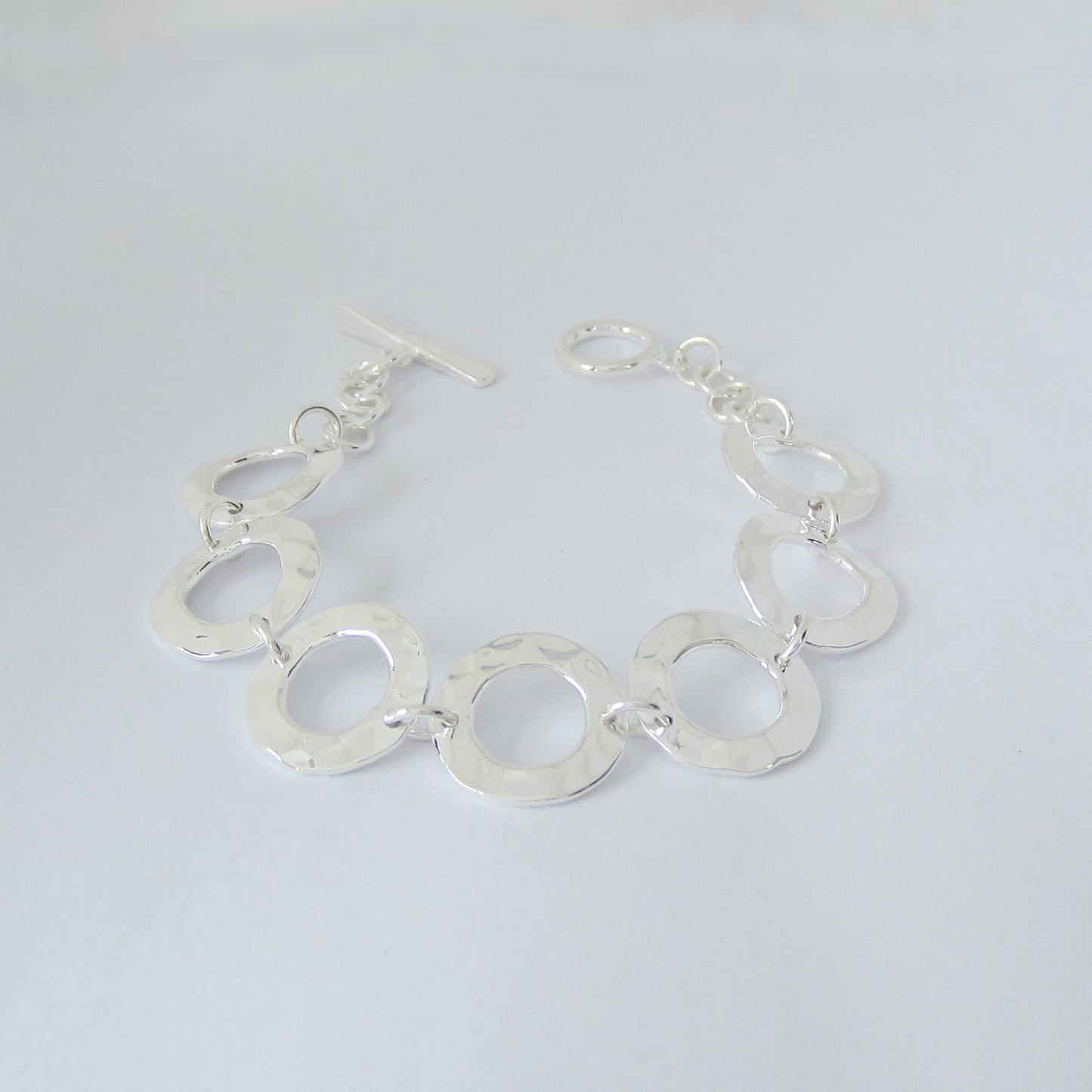 Pulsera Plateada Circulitos