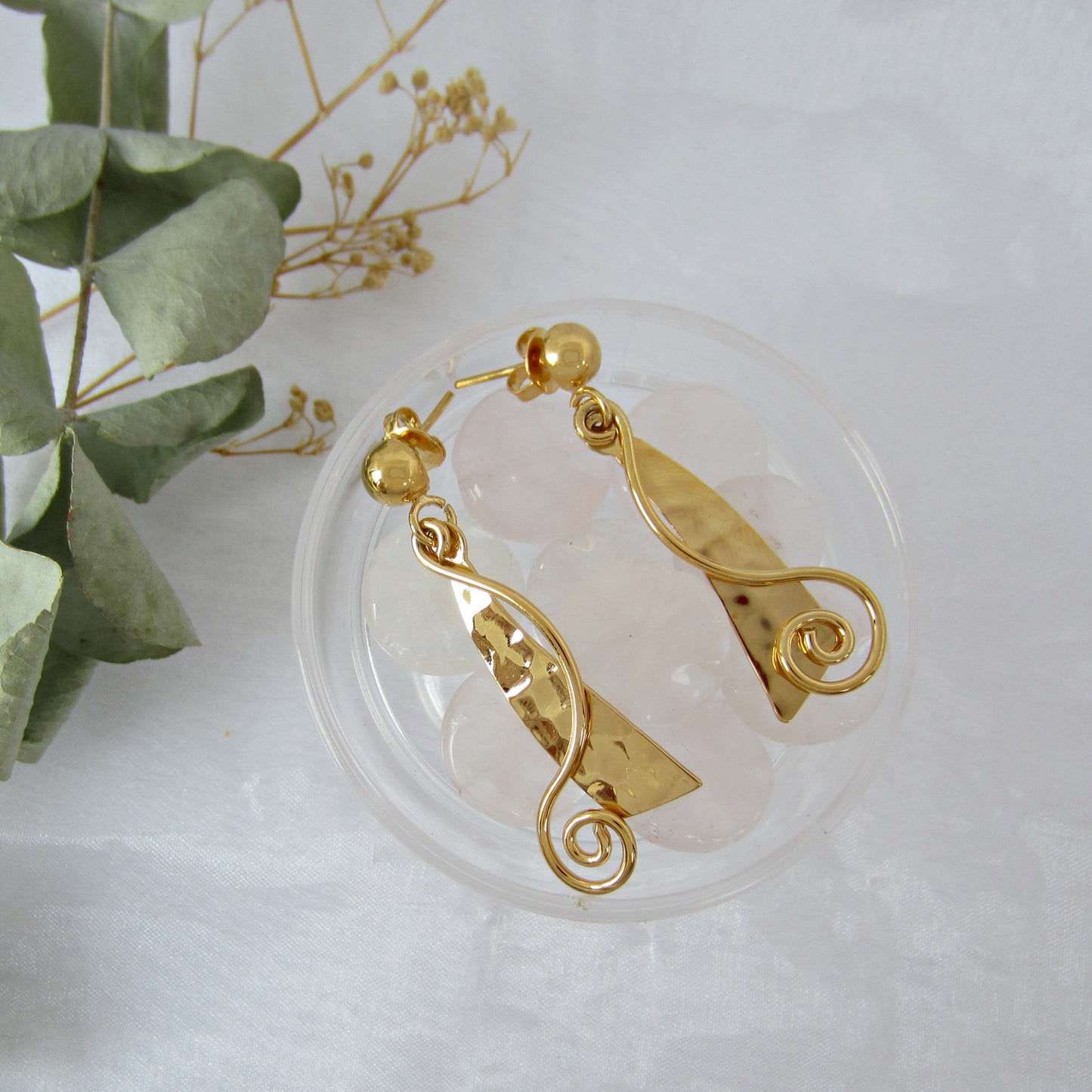 Arete Dorado Muñeca Martillada