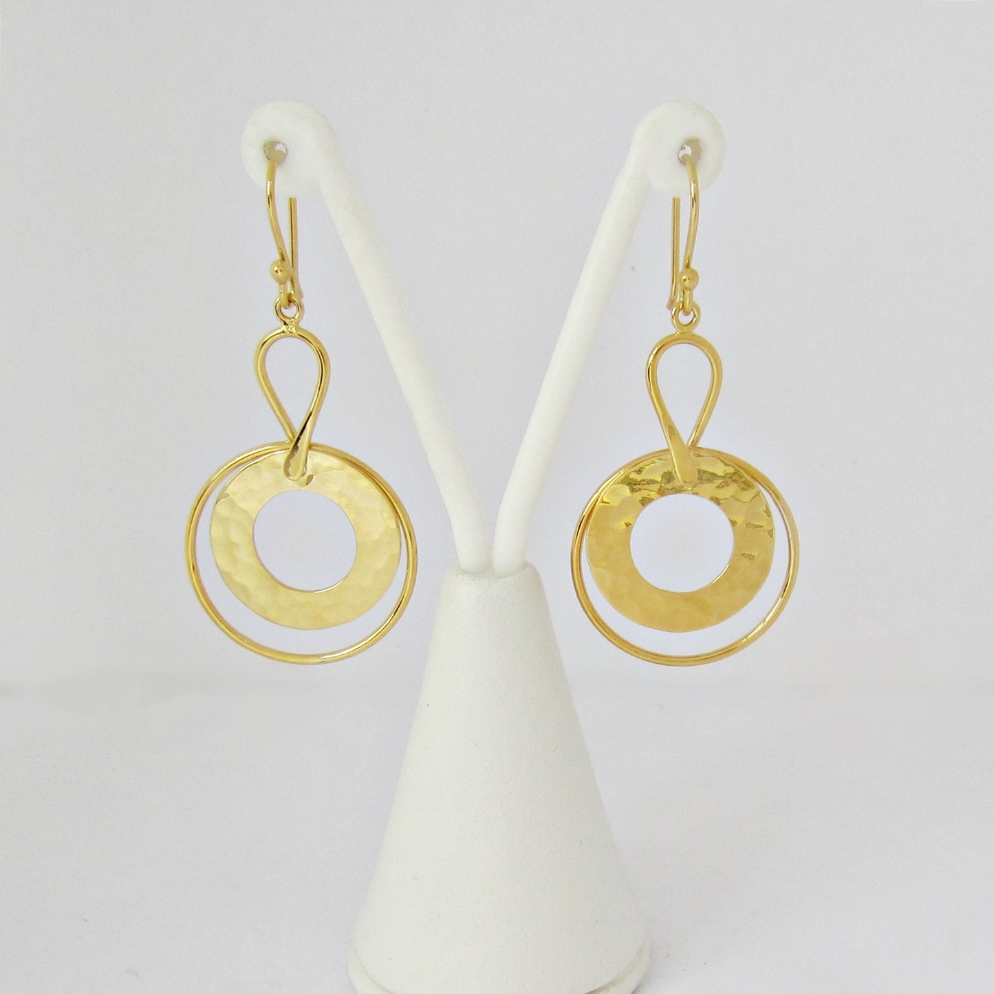 Arete Dorado Alambre Círculo Movible