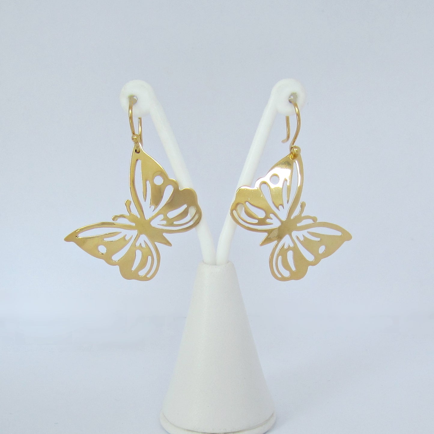 Arete Dorado Mariposa