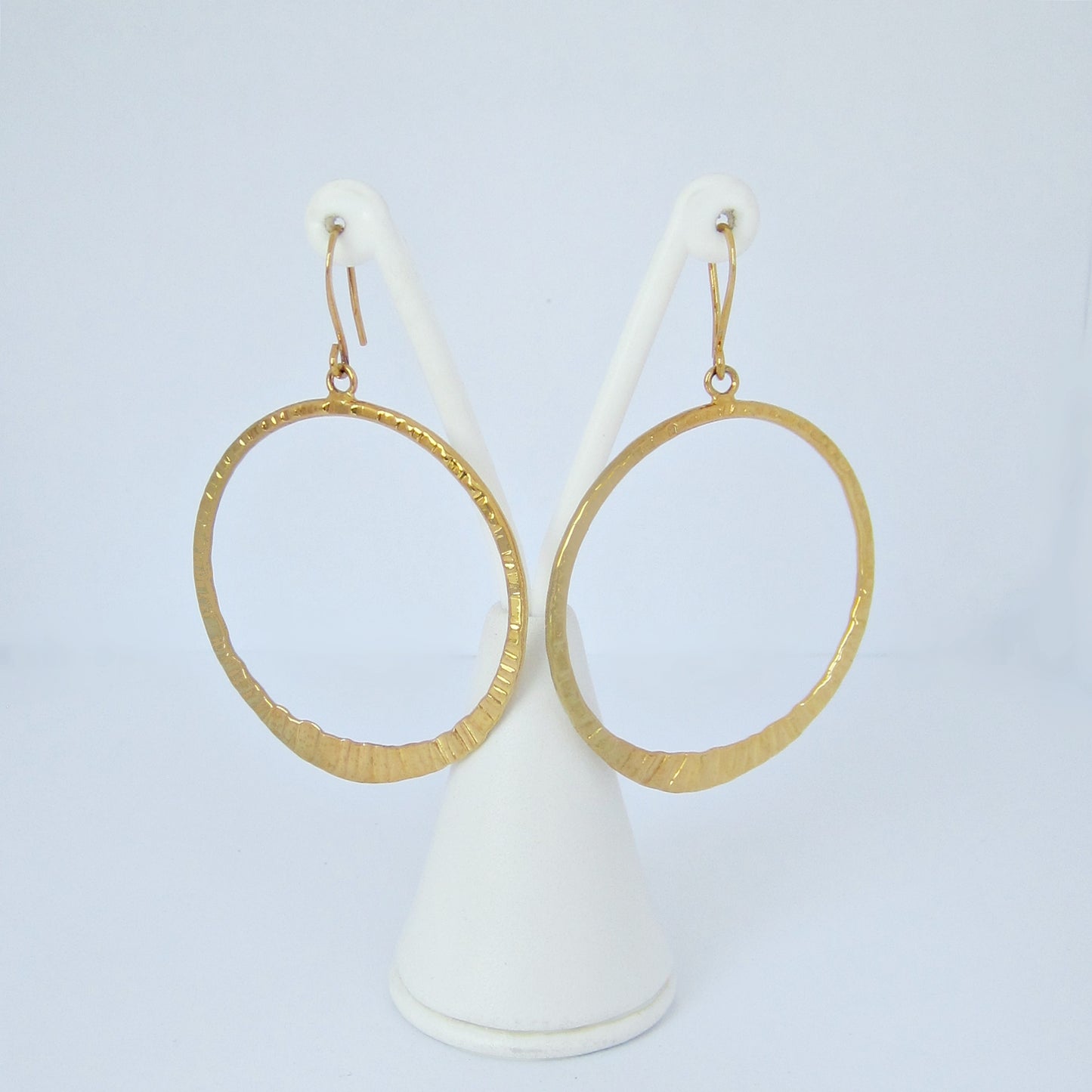 Arete Dorado Aro con Textura