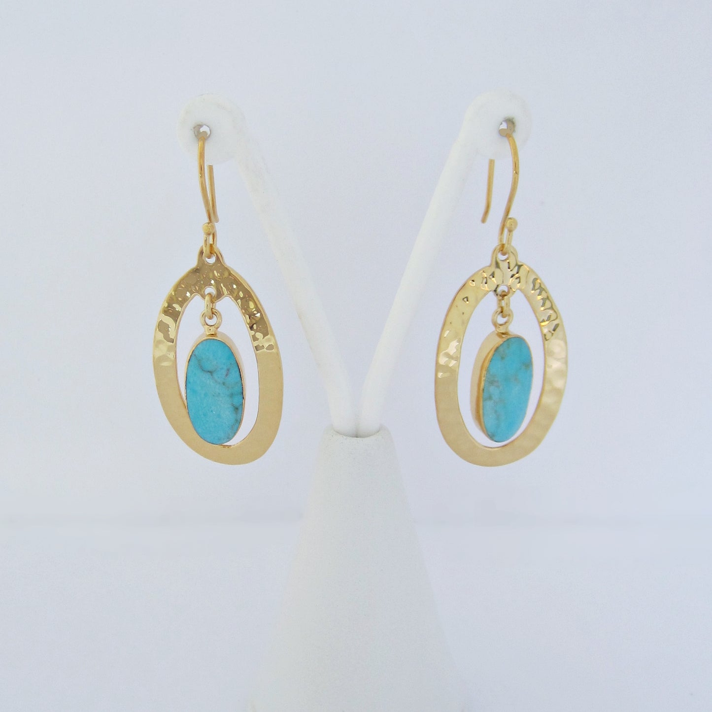 Arete Dorado Péndulo
