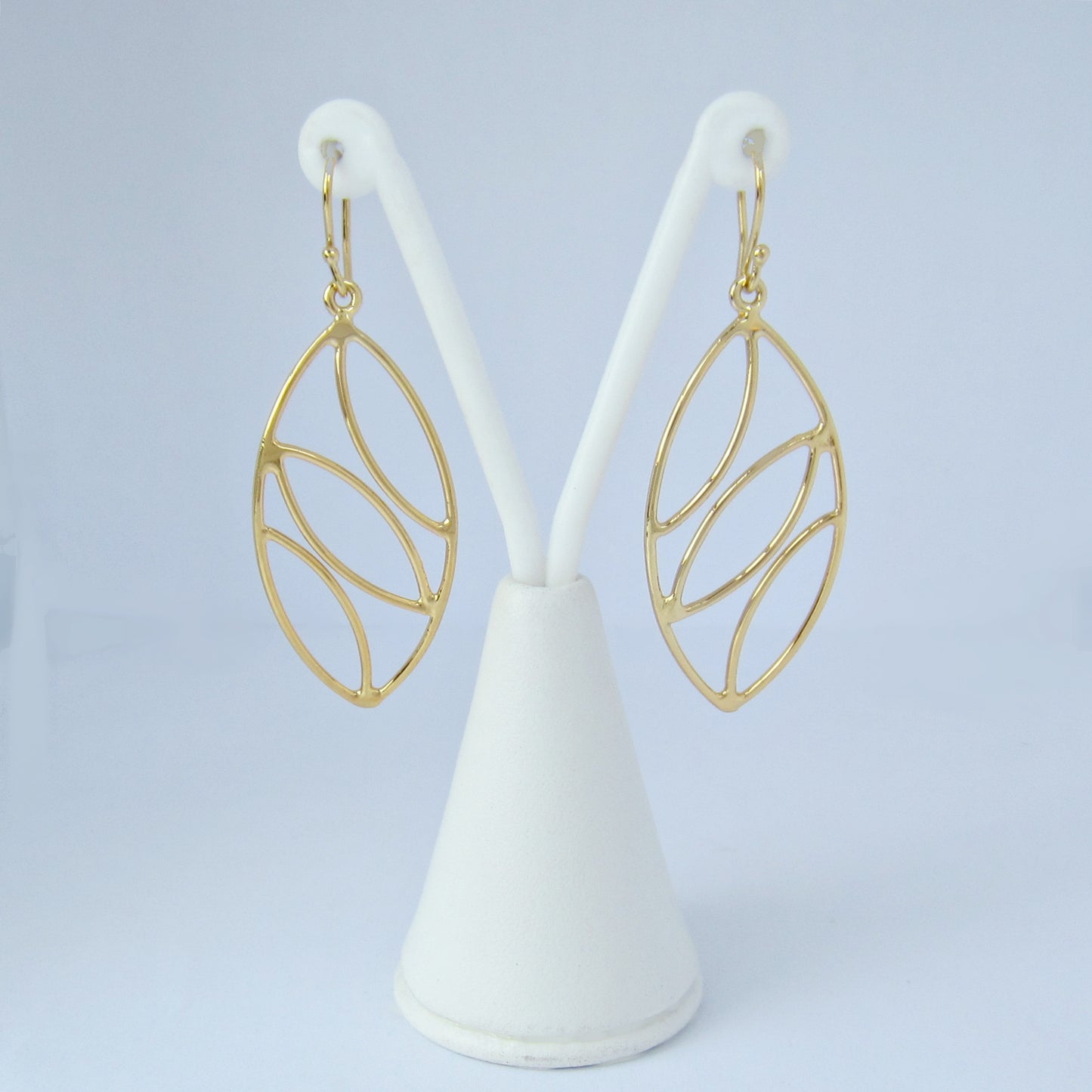 Arete Dorado Hoja Minimalista