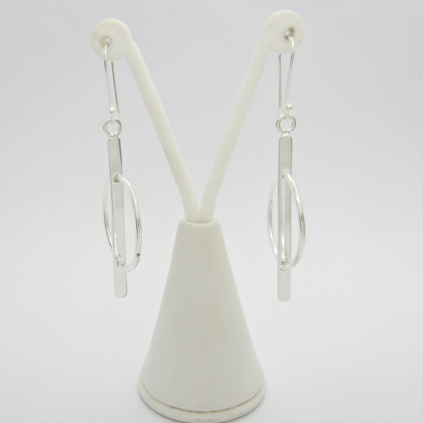 Aretes Plateados Balance