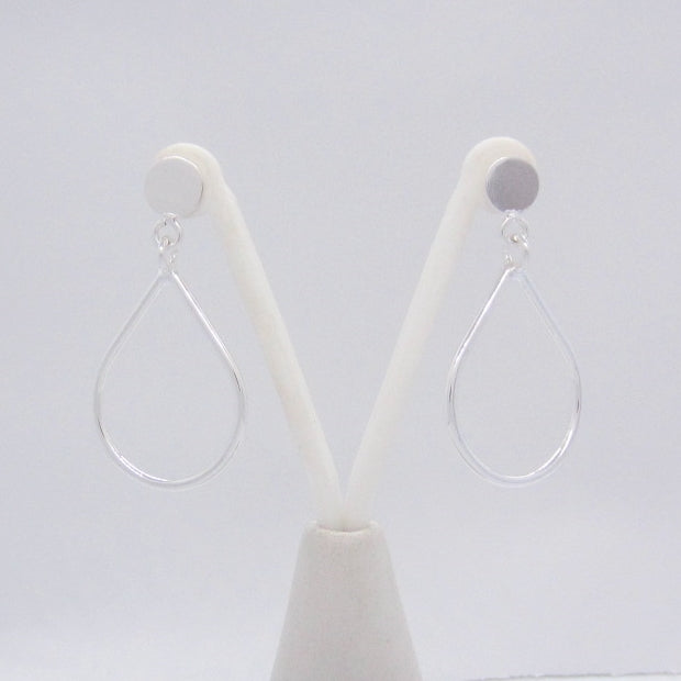 Aretes Plateados Gotita
