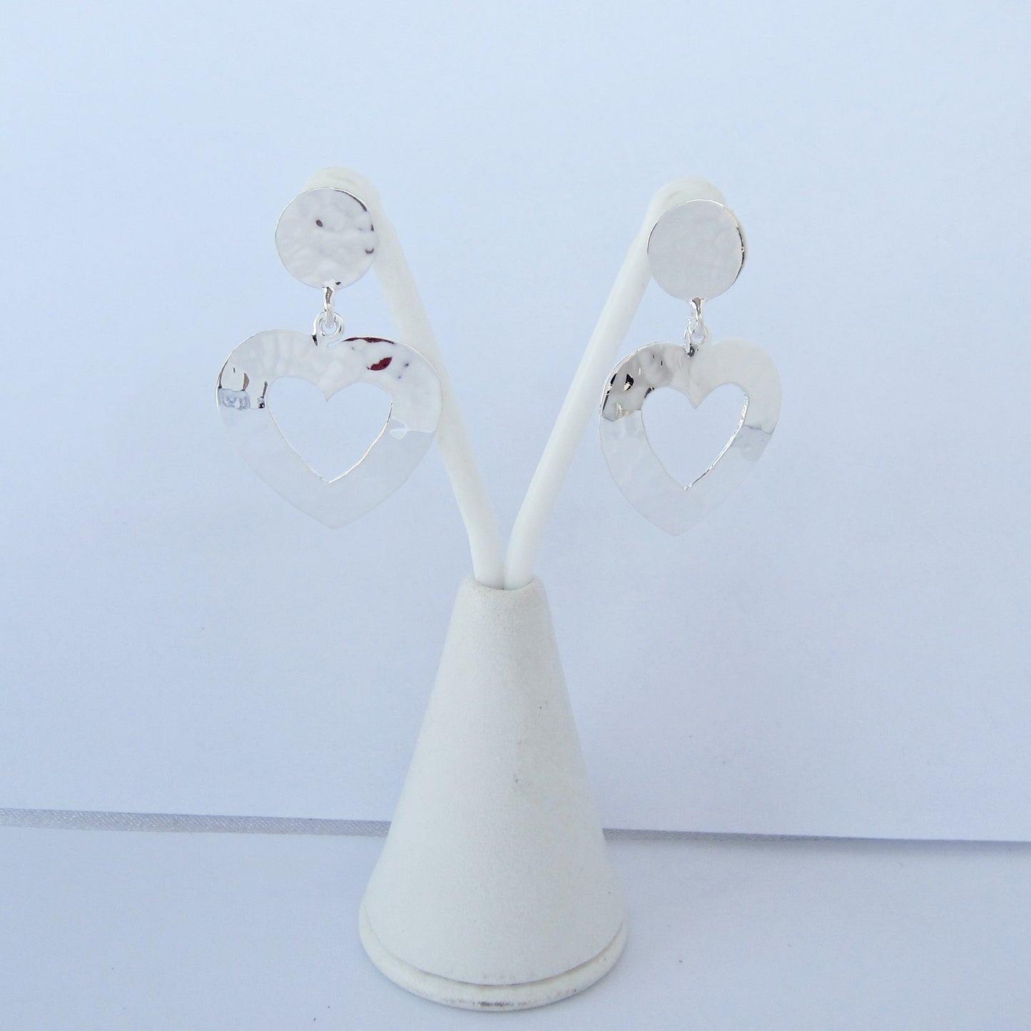 Arete Plateado Corazón Maxi