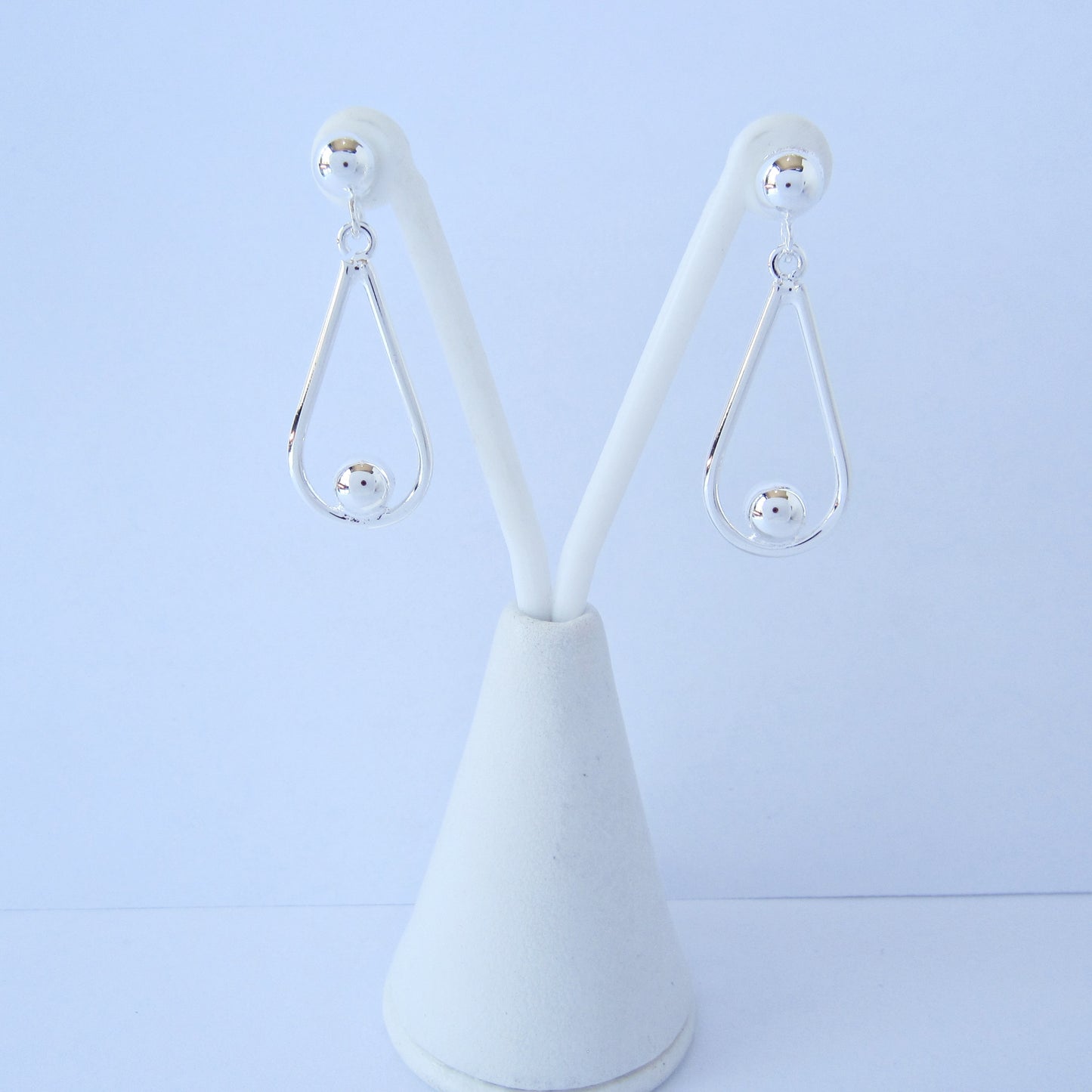 Arete Plateado Gota Sonaja