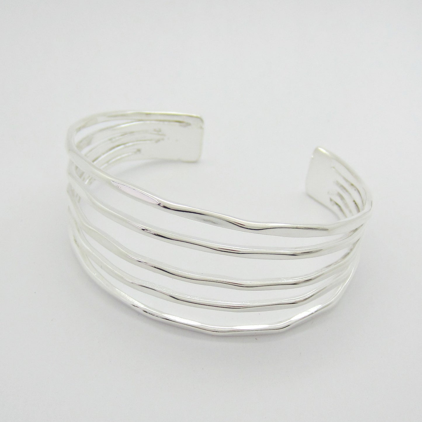 Brazalete Plateado Hilos