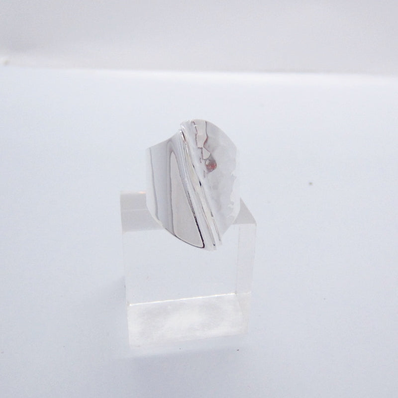 Anillo Plateado Pellizco