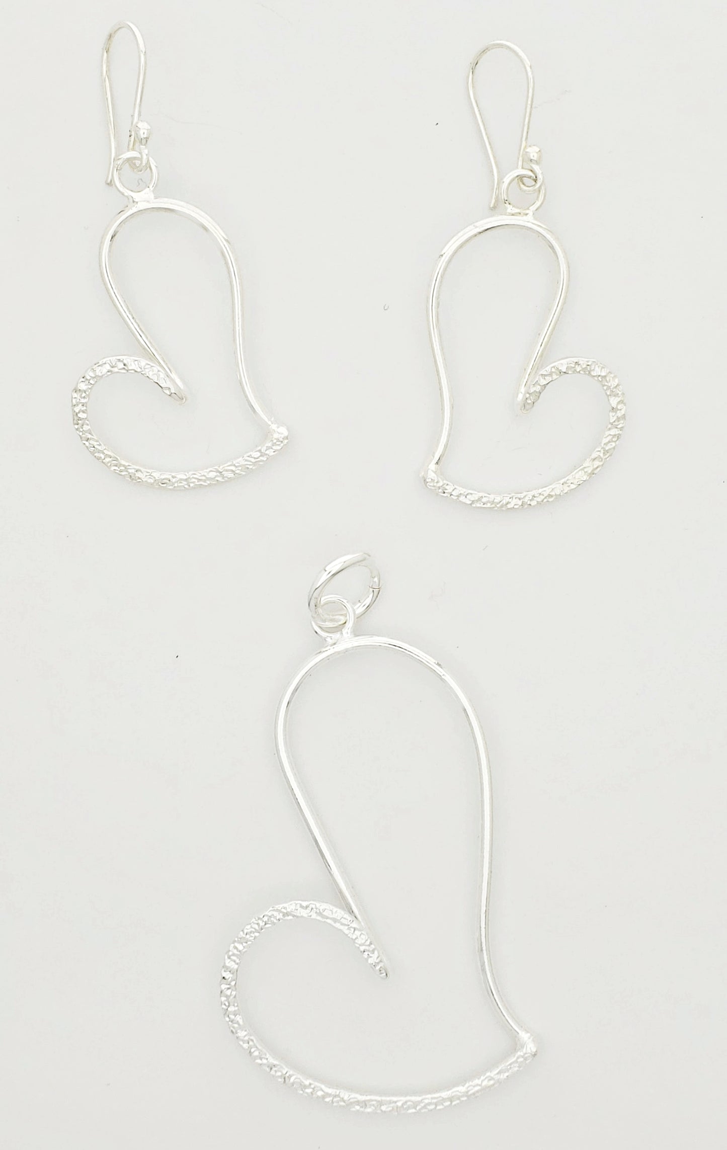 Juego Plateado Corazón Alambre