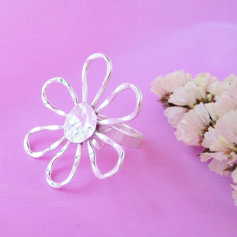 Anillo de flor - Petick Joyería Artesanal