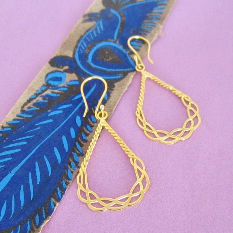 Golden basket earrings