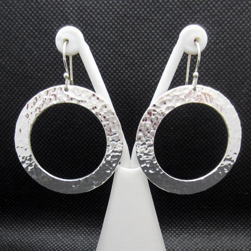 ARETES PLATEADOS AZTECAS SENCILLOS - Petick Joyería Artesanal