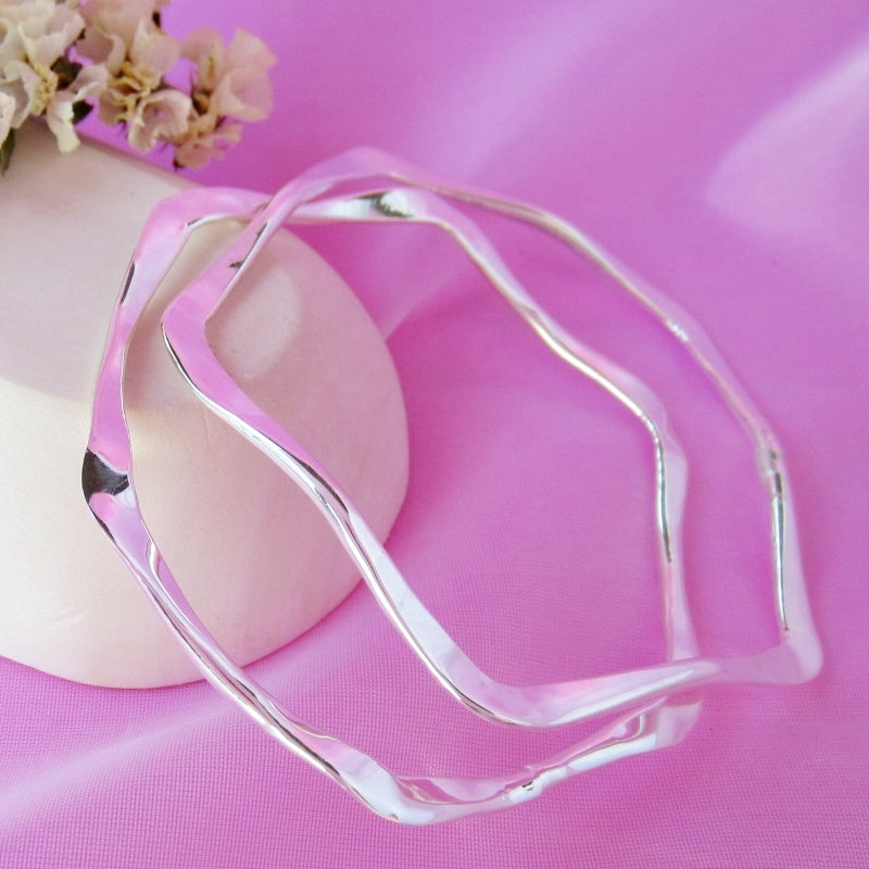 geometric hoops
