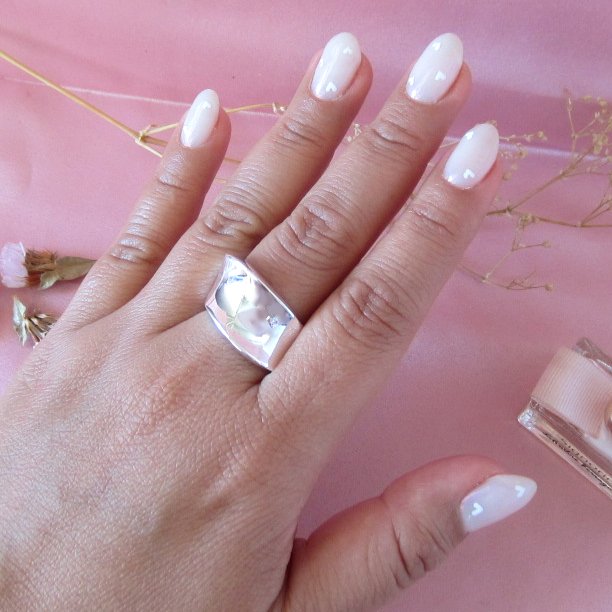 Anillo Plateado Diagonal