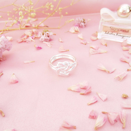 Anillo Plateado Doble Nudo