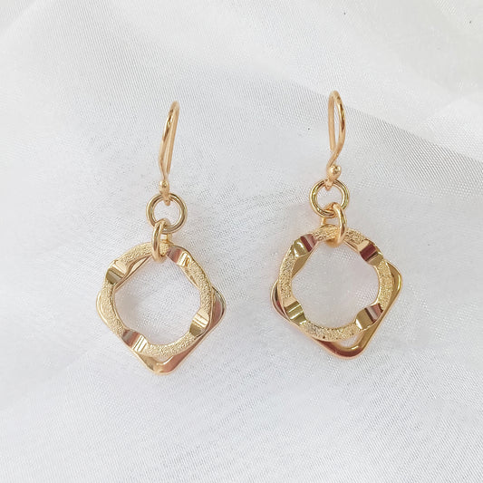 Arete Dorado Geometría