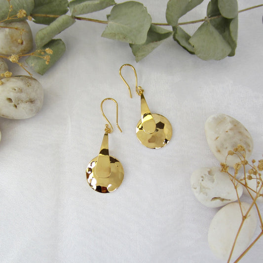 Aretes Dorados Gota Martillada