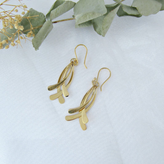 Aretes Dorados Listones