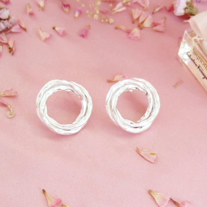 Aretes Aro Enroscado