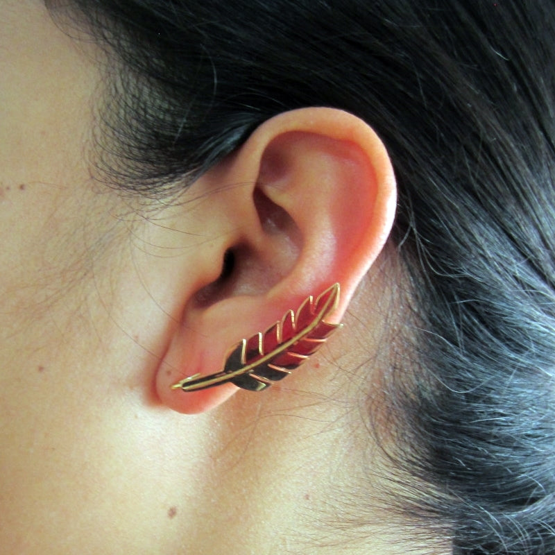 Aretes dorados pluma india