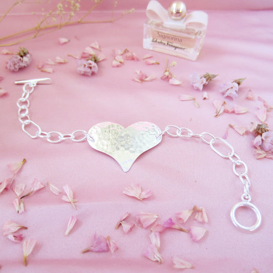 Pulsera Plateada Corazón Martillado