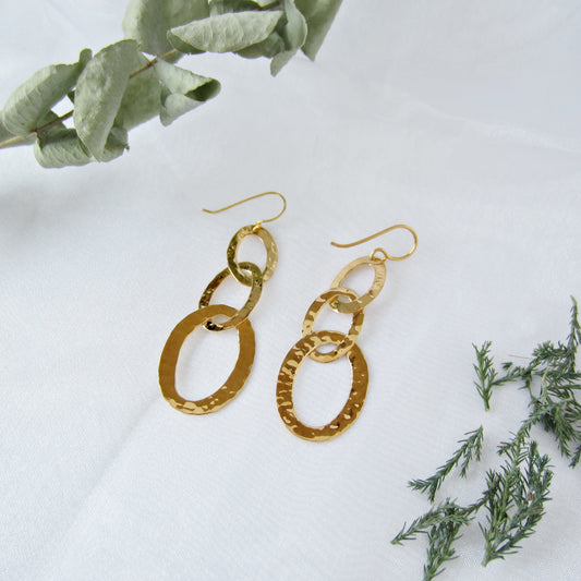 Aretes Dorados tres ovalos