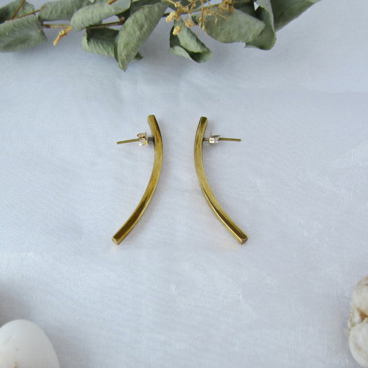 Arete Dorado Barra Lisa
