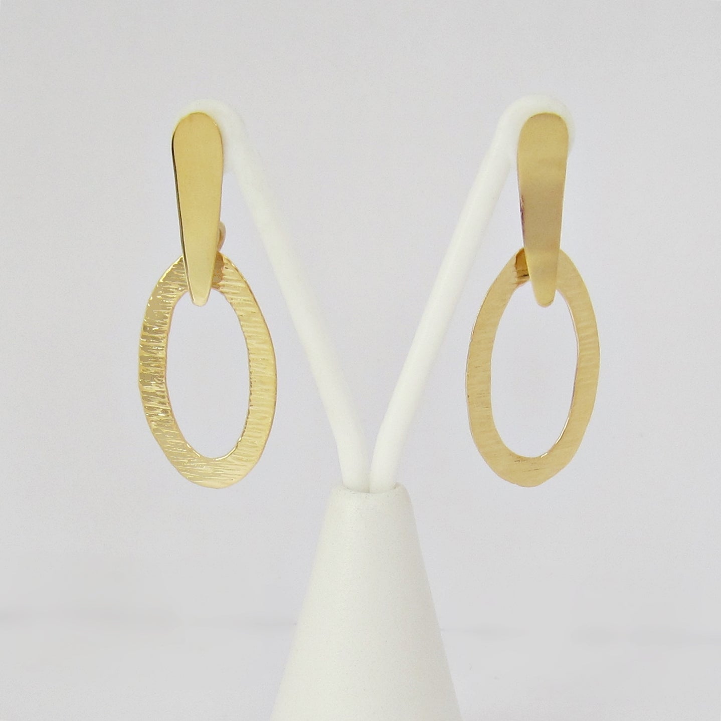 Aretes Dorados Reloj