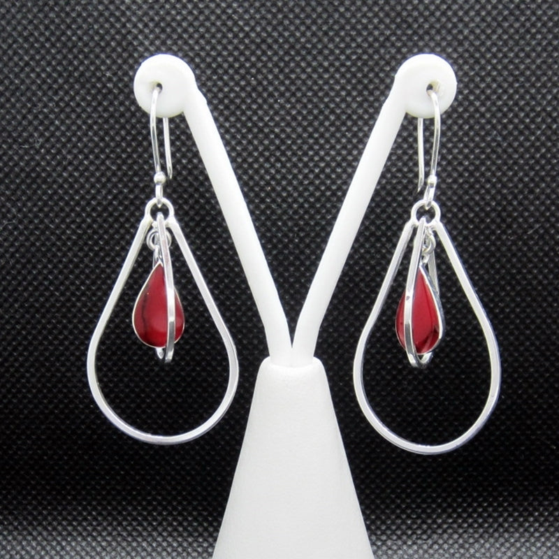 Silver movable stone drop earrings