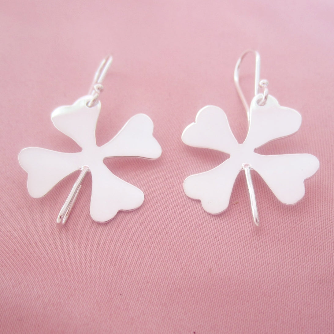 Aretes Plateado Suerte