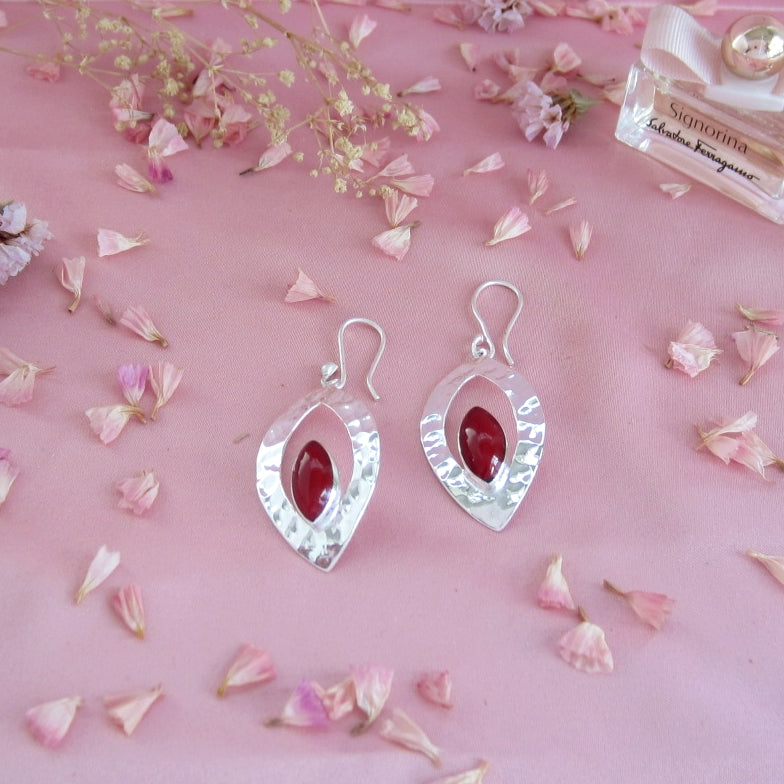 Silver almond stone earrings