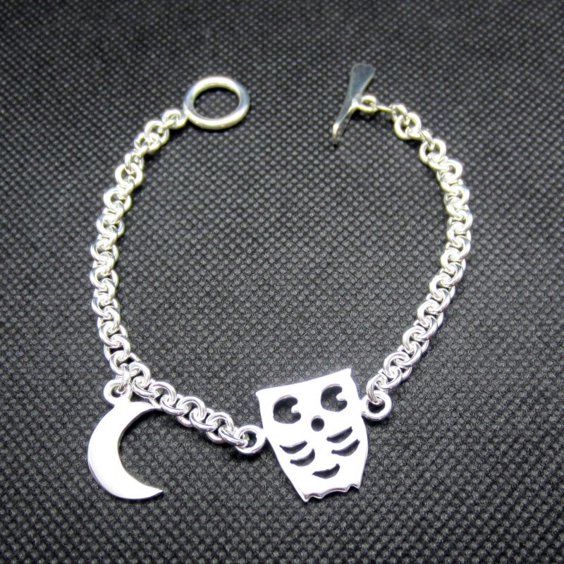 Pulsera plateada búho y luna