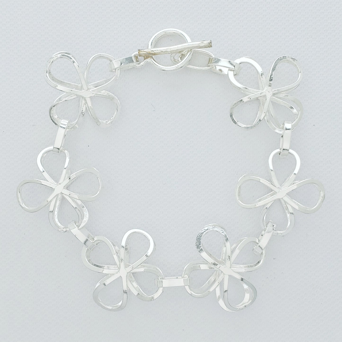 Pulsera Flores Bombeadas