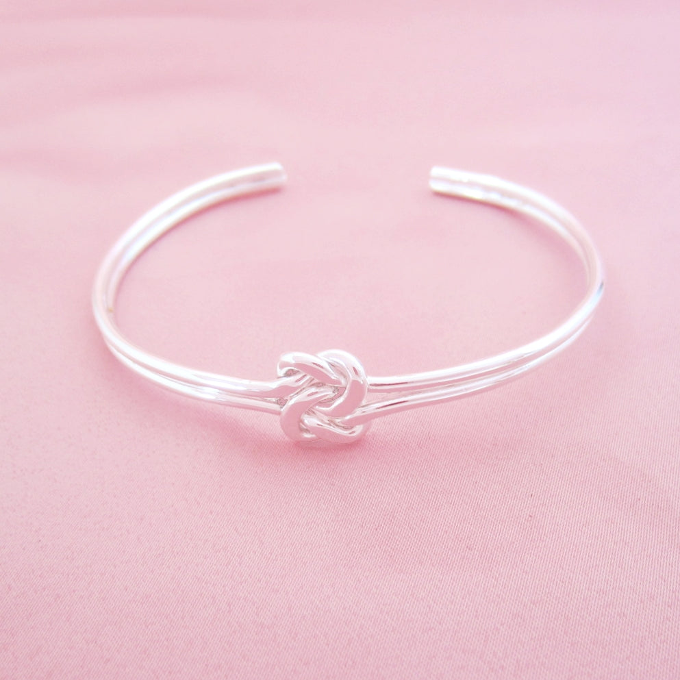 Brazalete Plateado Nudo Infinito