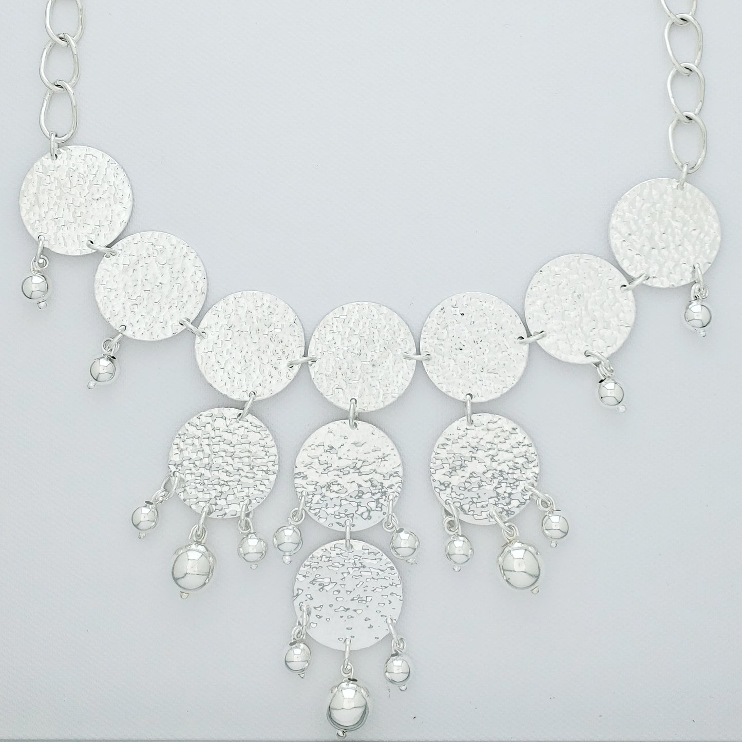 Collar Pechera Monedas