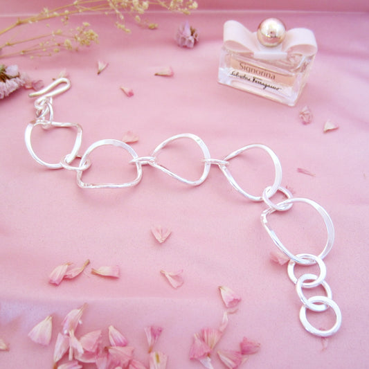 Pulsera Circulos Torcidos