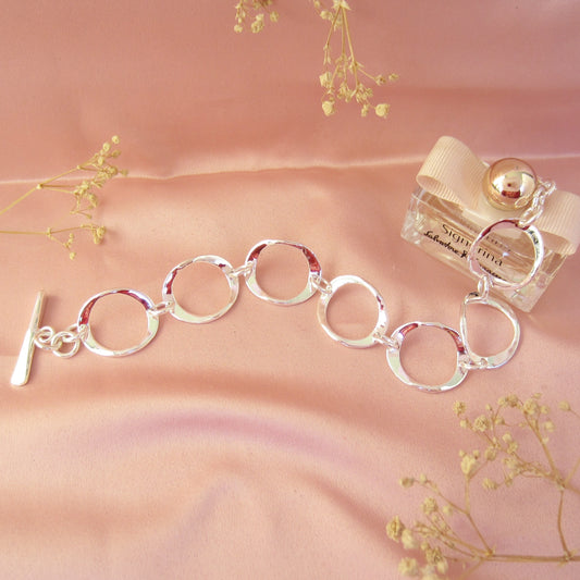 Pulsera Plateada Cazuelitas