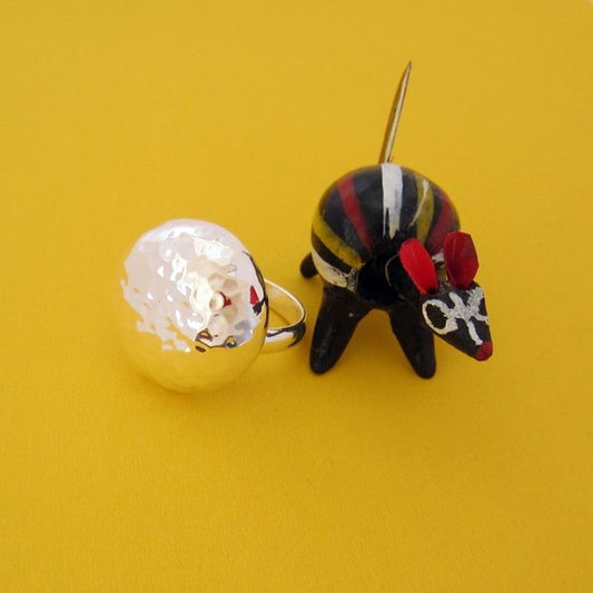 Anillo plateado bola - Petick Joyería Artesanal