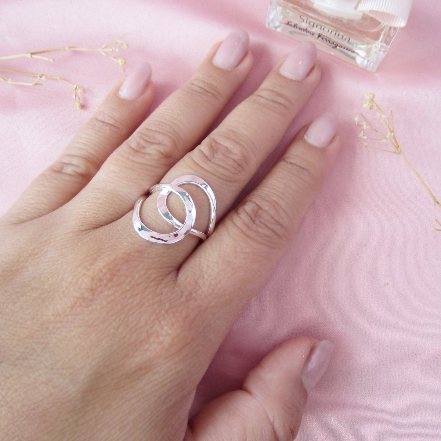 Anillo Plateado Elegante - Petick Joyería Artesanal