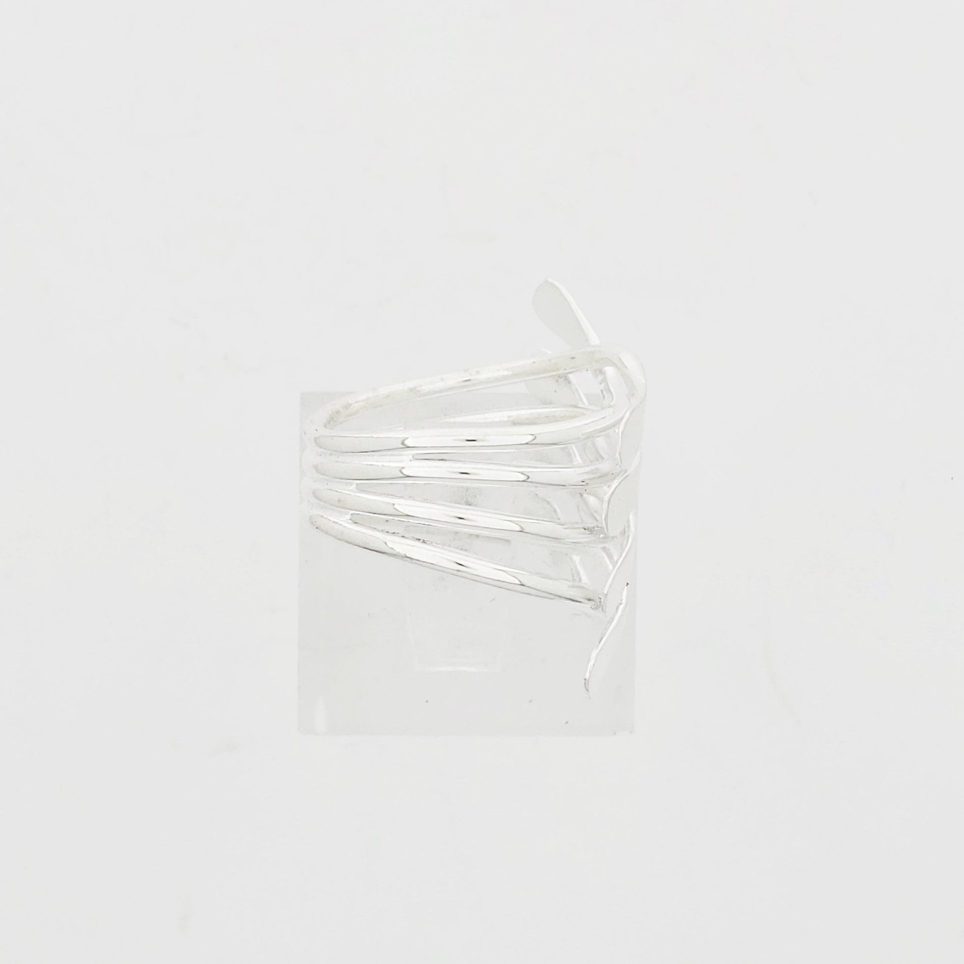 Anillo Plateado Nudos - Petick Joyería Artesanal