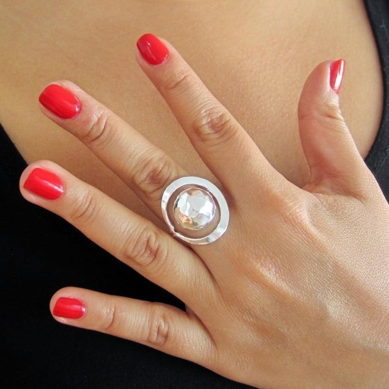 Anillo plateado sombrerito - Petick Joyería Artesanal