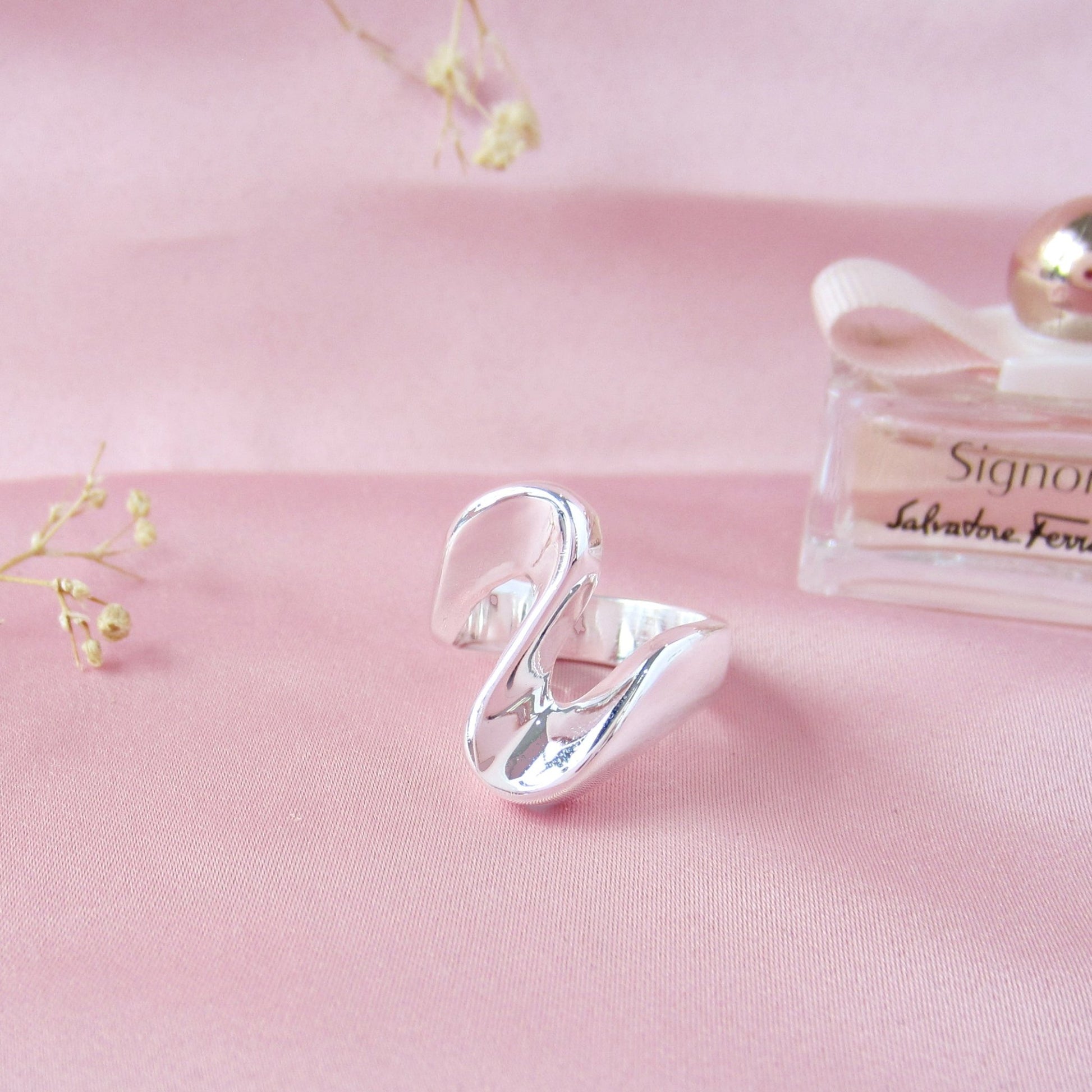Anillo Plateado Vaciado Ondas - Petick Joyería Artesanal
