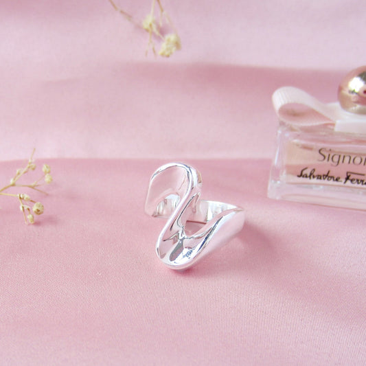 Anillo Plateado Vaciado Ondas - Petick Joyería Artesanal