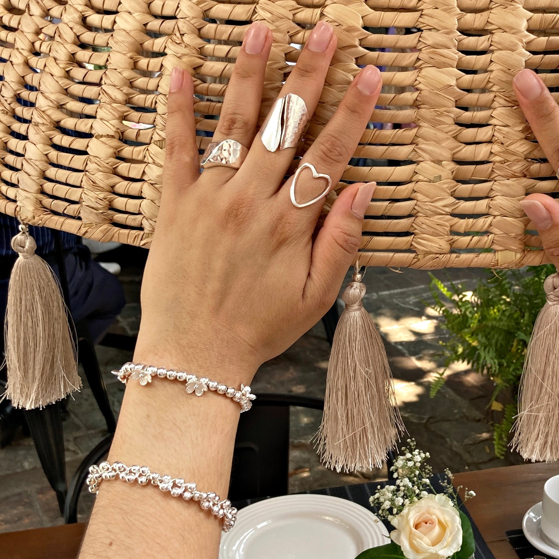 Anillo Plateado Vaciado Pellisco - Petick Joyería Artesanal